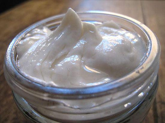 Non-greasy lotion