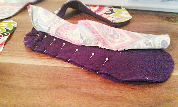 ピンでパーツを固定